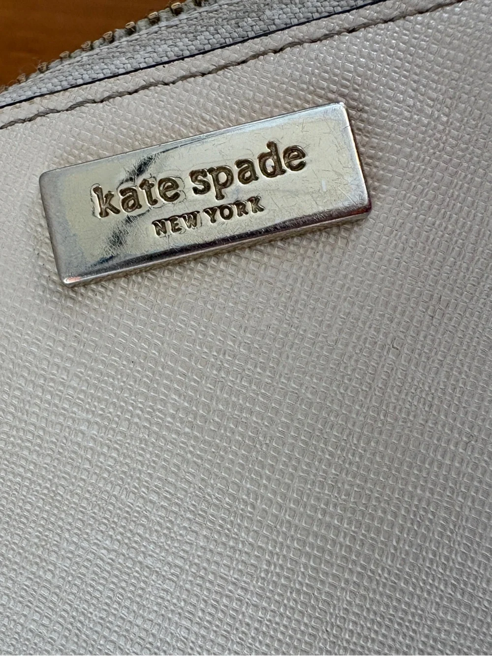 Kate Spade Wallet Beige Black Laurel Way Neda Zip Around Continental WLRU2670